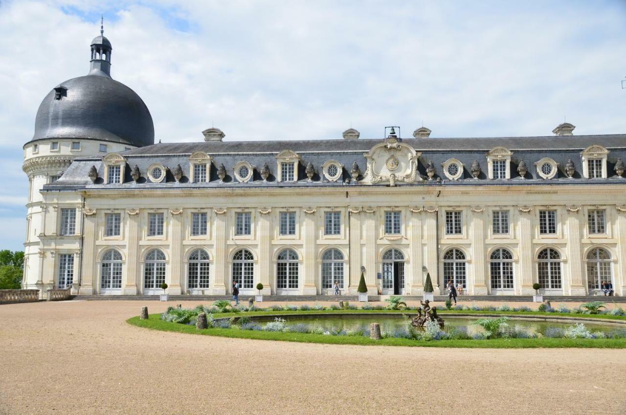 Gite en Berry Moulins-sur-Céphons Exterior foto