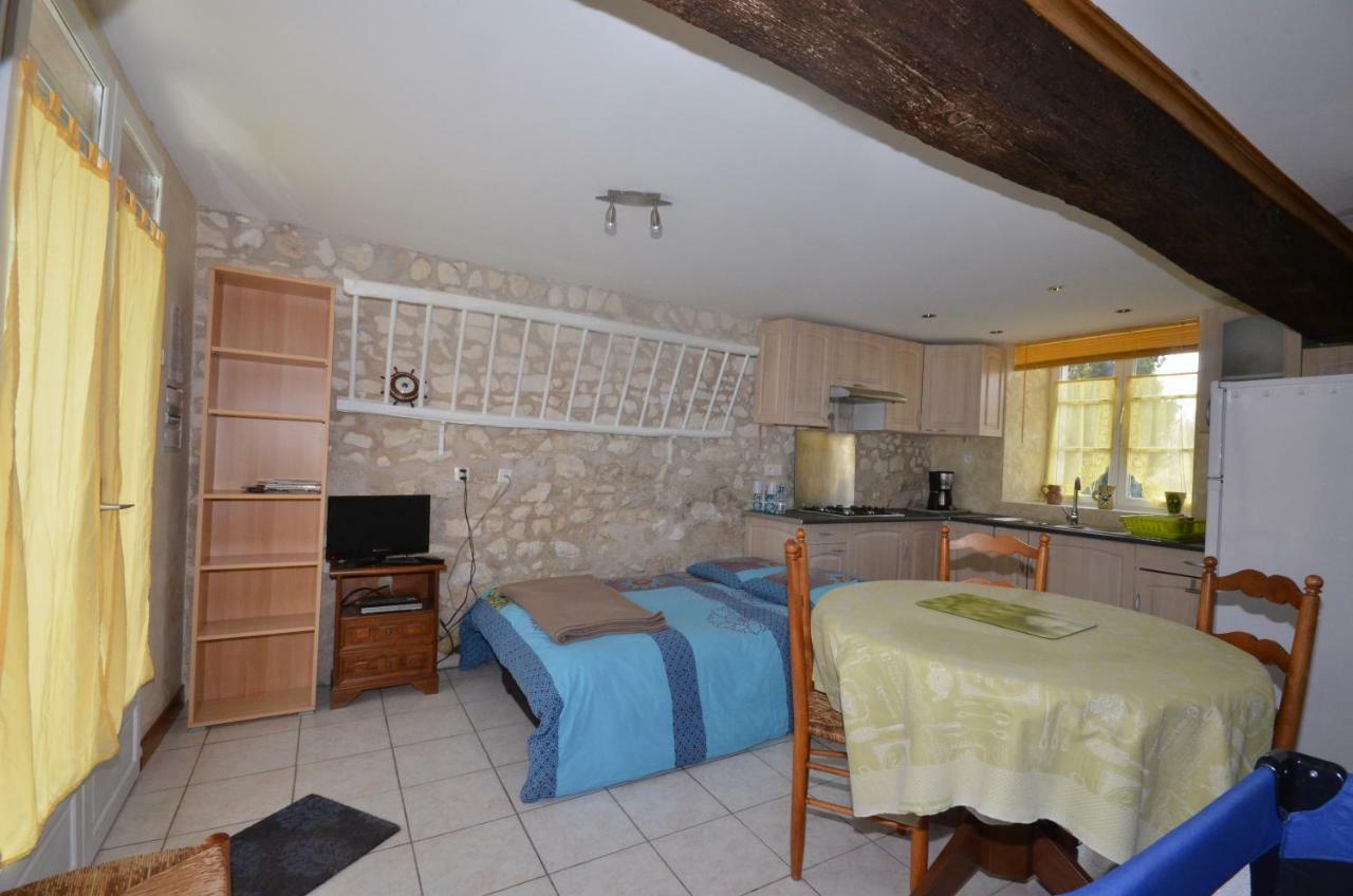 Gite en Berry Moulins-sur-Céphons Exterior foto